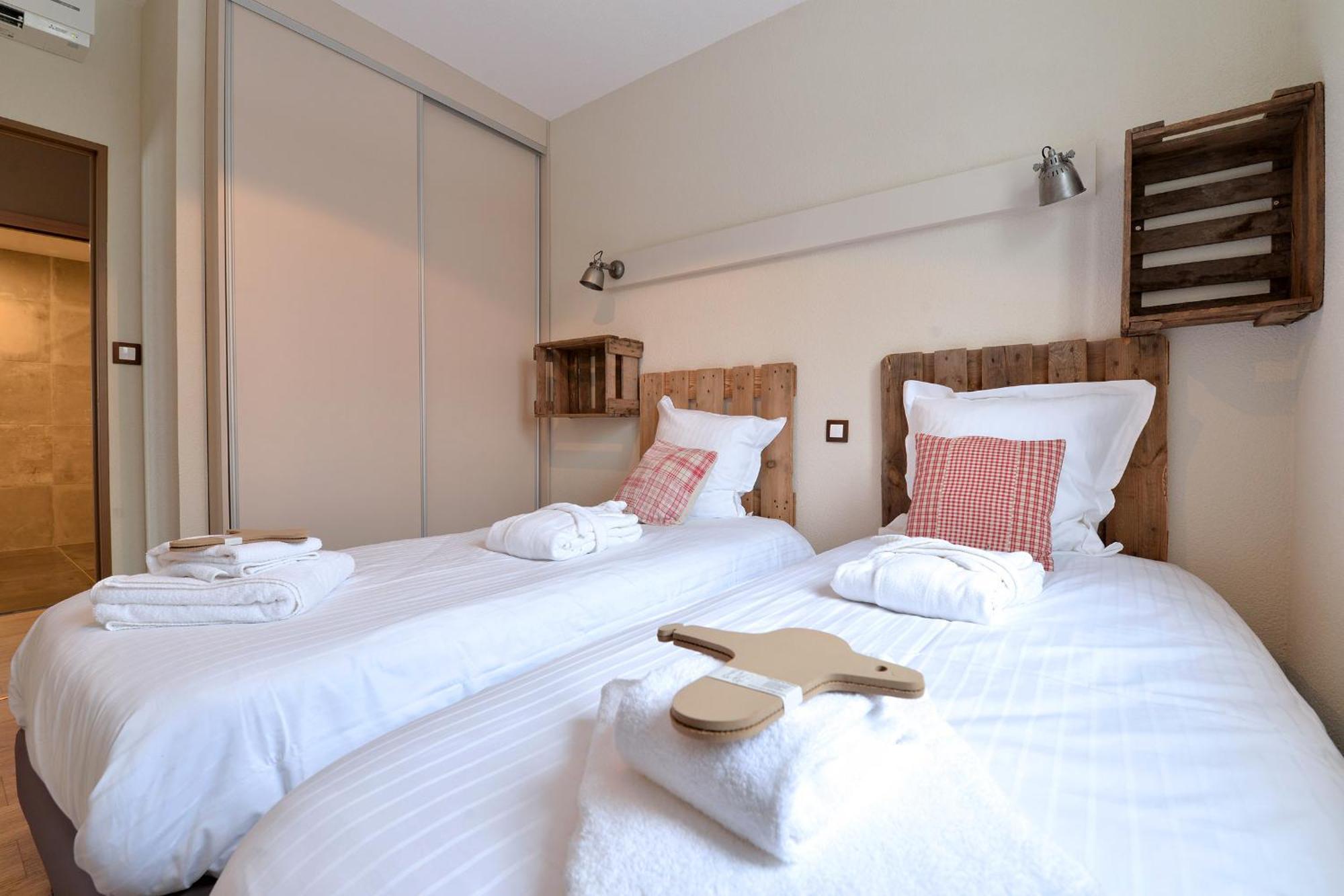 L'Eclos Des Vignes - Appartements Haut De Gamme Avec Spa Bergheim Room photo