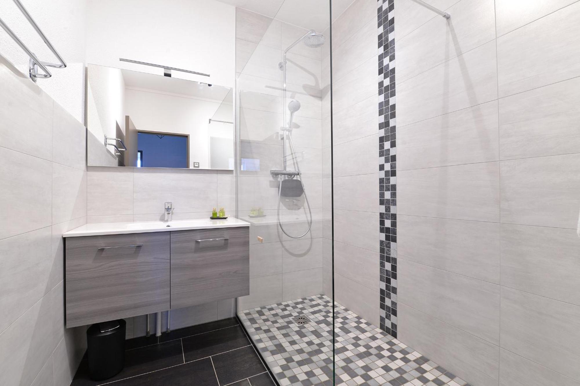 L'Eclos Des Vignes - Appartements Haut De Gamme Avec Spa Bergheim Room photo